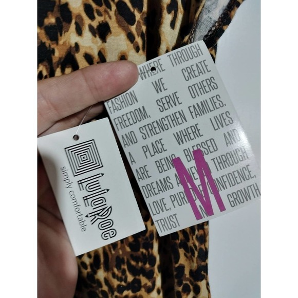 Lula Roe Cheetah print long maxi dress NWT Size Medium - Picture 5 of 7